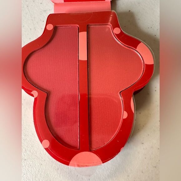 MINNIE MOUSE × REVOLUTION STEAL THE SHOW BLUSHER DUO - Picture 3 of 6